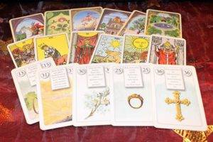 Diferencias-entre-el-Tarot-y-el-Oraculo